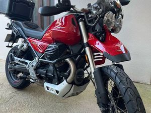 MOTO GUZZI V 85 TT 10 000 KM