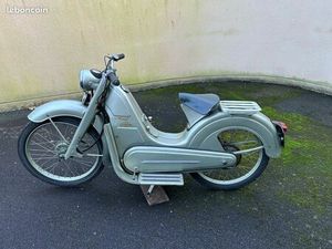 MOBYLETTE CYCLOMOTEUR MONET GOYON STARLETT