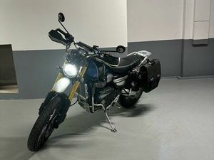 TRIUMPH SCRAMBLER 1200 XE