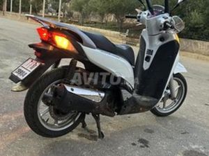 SH 300 LE ROBOT EST ENCORE NEUF