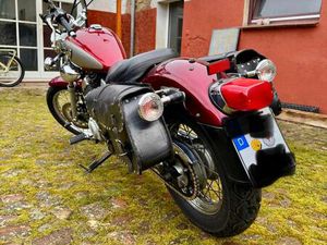 YAMAHA VIRAGO XV 250 BAGGER 24300 KM TÜV 27 GEPFLEGT