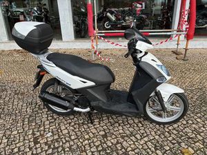 KYMCO AGILITY 125 COIMBRA (SÉ NOVA, SANTA CRUZ, ALMEDINA E SÃO BARTOLOMEU)