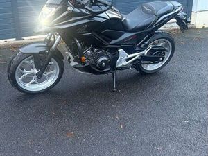 HONDA NC 750 X – BOÎTE AUTOMATIQUE