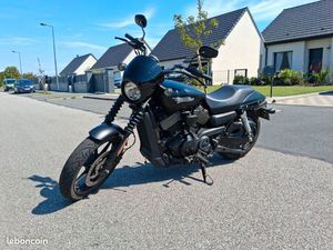 HARLEY DAVIDSON 750 CC