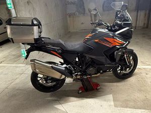 KTM 1290 SUPER ADVENTURE S 2021