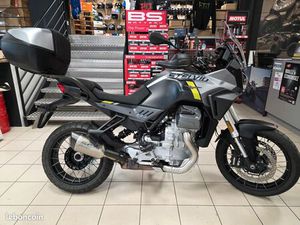 MOTO GUZZI STELVIO 1000 – 2024 – FAIBLE KILOMÉTRAGE