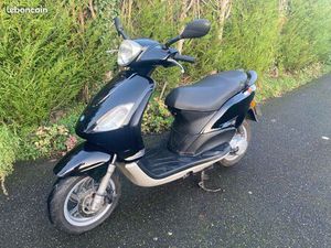 SCOOTER PIAGGIO FLY 50 2T