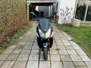 SYM JET 14 50CC (ALARMSYSTEEM EN ORGINEEL BEENKLEED) — SCOOTERS | SYM — MARKTPLAATS