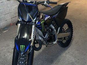 125 YZ 2021 QUASI NEUF