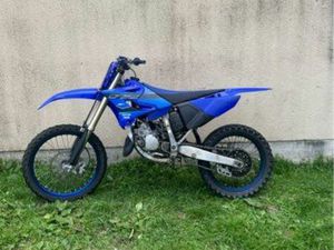 125 YZ