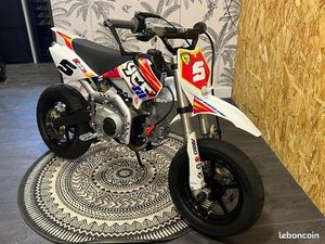 125 YCF SUPERMOTARD