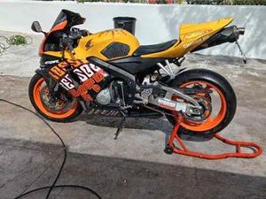 HONDA - CBR 600 RR