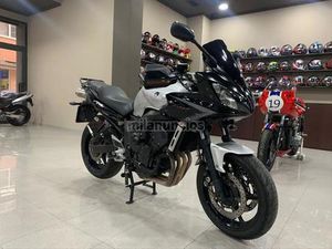 YAMAHA - FZ6 S S2 ABS