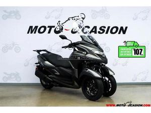 YAMAHA - TRICITY