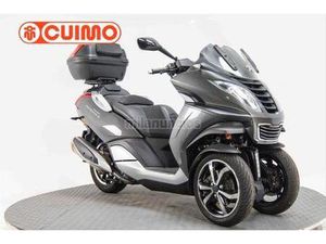 PEUGEOT - METROPOLIS 400