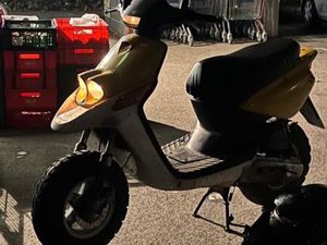 YAMAHA BOOSTER 50 CCM BASTLER