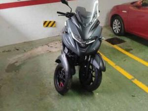 YAMAHA - TRICITY 300