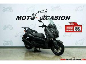YAMAHA - XMAX 300