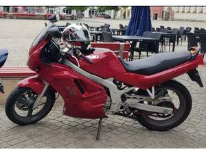 SUZUKI GS 500E VOLLVERKLEIDUNG ROT , ZU VERKAUFEN