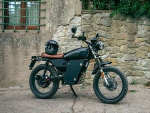 BTM BONFIRE X | CLASSIC | 100 KM/H | STANDARD