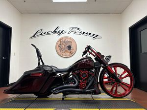 2019 ROAD KING® SPECIAL