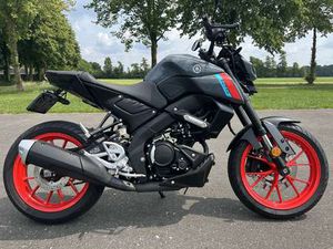 NIEUWSTAAT / ONDERHOUD ◊/ 6200KM / OPTIES / A1