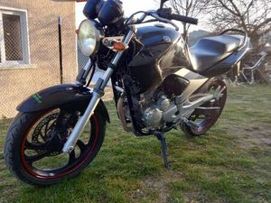 YAMAHA YBR 250 CC С. КАНДОВИ