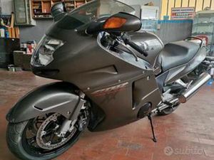 HONDA CBR 1100 XX SUPER BLACKBIRD