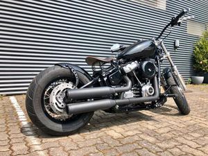 BOBBER HARLEY DAVIDSON SOFTAIL FXST