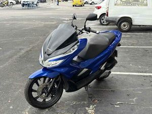 HONDA PCX 150 DLX