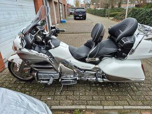 ② GOLDWING 1800 DE LUXE