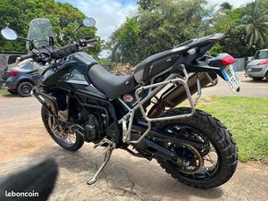 TRIUMPH 900 TIGER RP