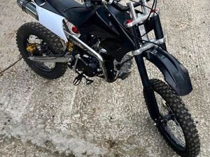 DIRTY BIKE 125 MOTO CROSS
