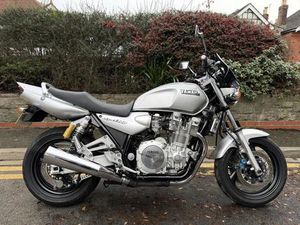 YAMAHA XJR1300 1250 CC