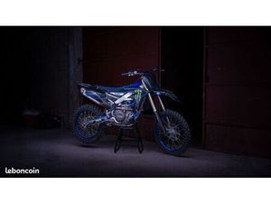 YAMAHA YZF 450