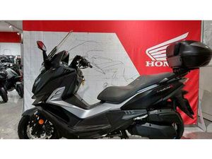 VENDO SYM CRUISYM 300 (2021 - 24) USATA A VITERBO (CODICE 9902920) - MOTO.IT