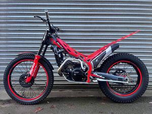 2025 BETA EVO 300 TRIALS BIKE