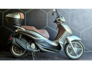 VENDO PIAGGIO BEVERLY 350 S ABS (2019 - 20) USATA A MERATE (CODICE 9902979) - MOTO.IT