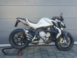 MV AGUSTA B3 BRUTALE 675, NAKED, OCCASION, CHF 5'200.-