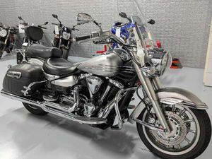 YAMAHA XV 1900 MIDNIGHT STAR | VANCE & HYNES | CRUISER | TOPSTAAT ZILVER