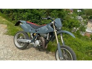 VENDO HUSQVARNA SMS 125 4 (2010 - 12) USATA A AISONE (CODICE 9902716) - MOTO.IT