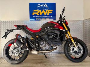 DUCATI MONSTER 937 SP DUCATI QUICK SHIFT EURO 5 937 CC