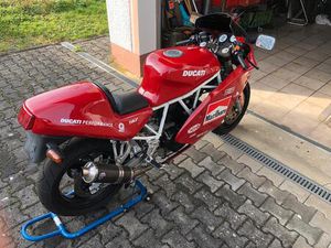 DUCATI 750 SS