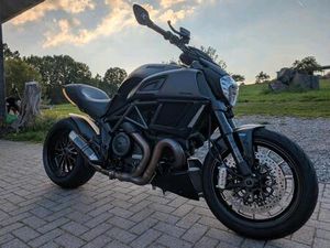 DUCATI DIAVEL 1200