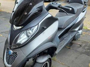 PIAGGIO MP3 500 MP3 500 LT ZWART