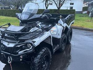 CAN-AM OUTLANDER 6X6
