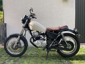YAMAHA SR 125
