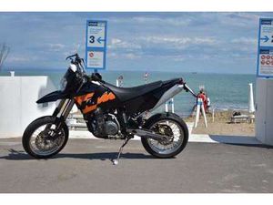 LC4 SUPERMOTO