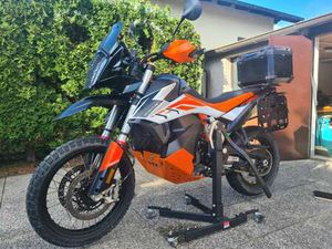 790 ADVENTURE R