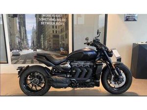 VENDO TRIUMPH ROCKET 3 STORM R (2024 - 25) USATA A BONATE SOPRA (CODICE 9902559) - MOTO.IT